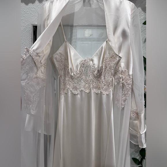 Jonquil by Diane Samandi  Bride Night gown and Robe ✨Size petit Small - Picture 11 of 16